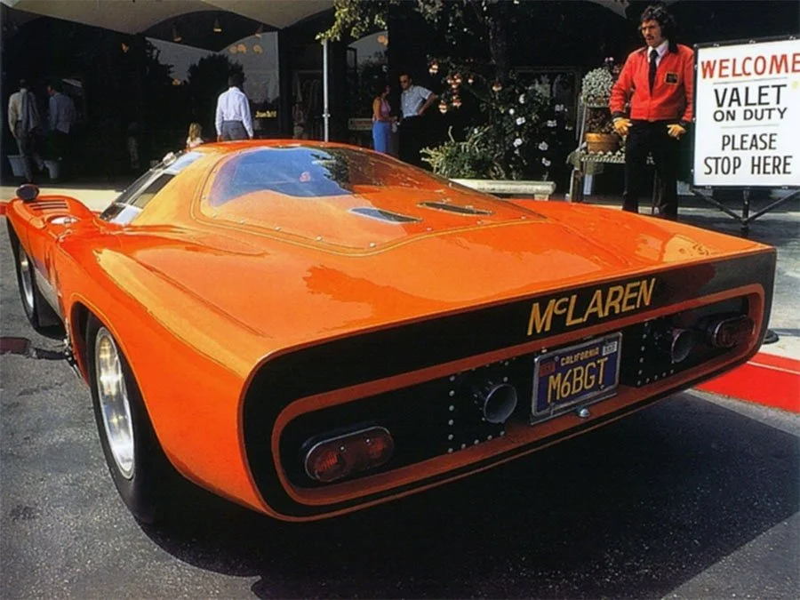 洋書 MCLAREN RACING SPORTS CARS McLaren Sports Racing Cars: Friedman, Dave: 9780760307243: Amazon